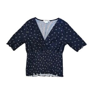 Caution to the Wind Shirt Women Medium Navy Blue Floral Crepe V-Neck Ruffle